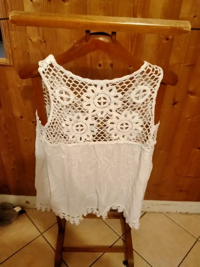 Haut blanc en crochet bohème - photo numéro 3