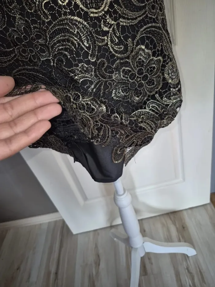 Robe dentelles originale - photo numéro 8