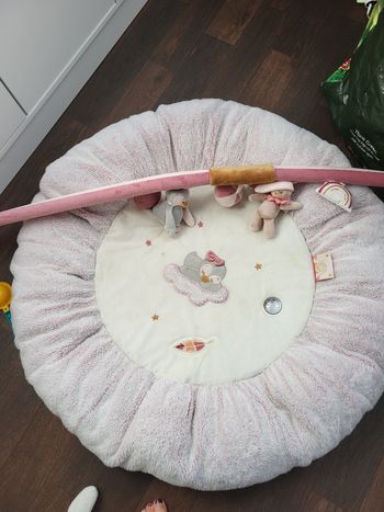 Tapis d éveil et Mobile