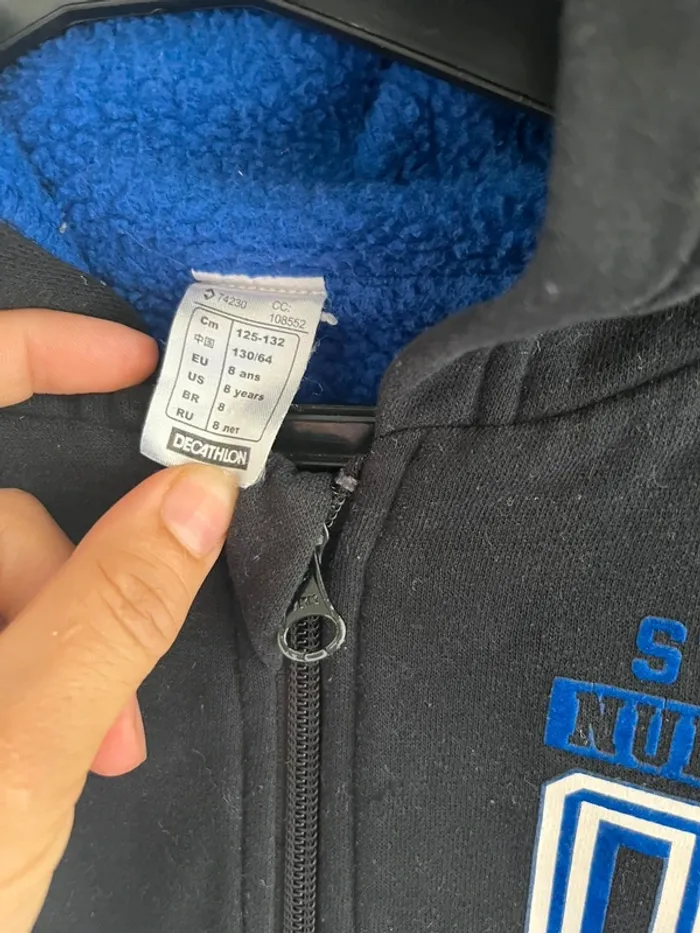 Veste chaude à capuche taille 8 ans 💫 - photo numéro 2
