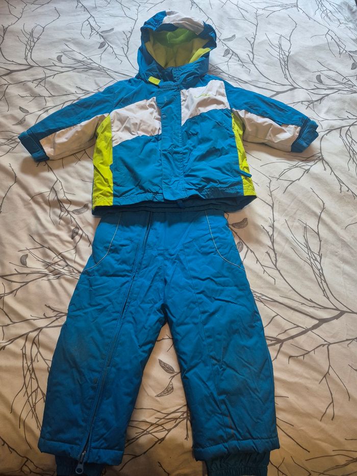 Lot combinaison + bottes de ski - photo numéro 4
