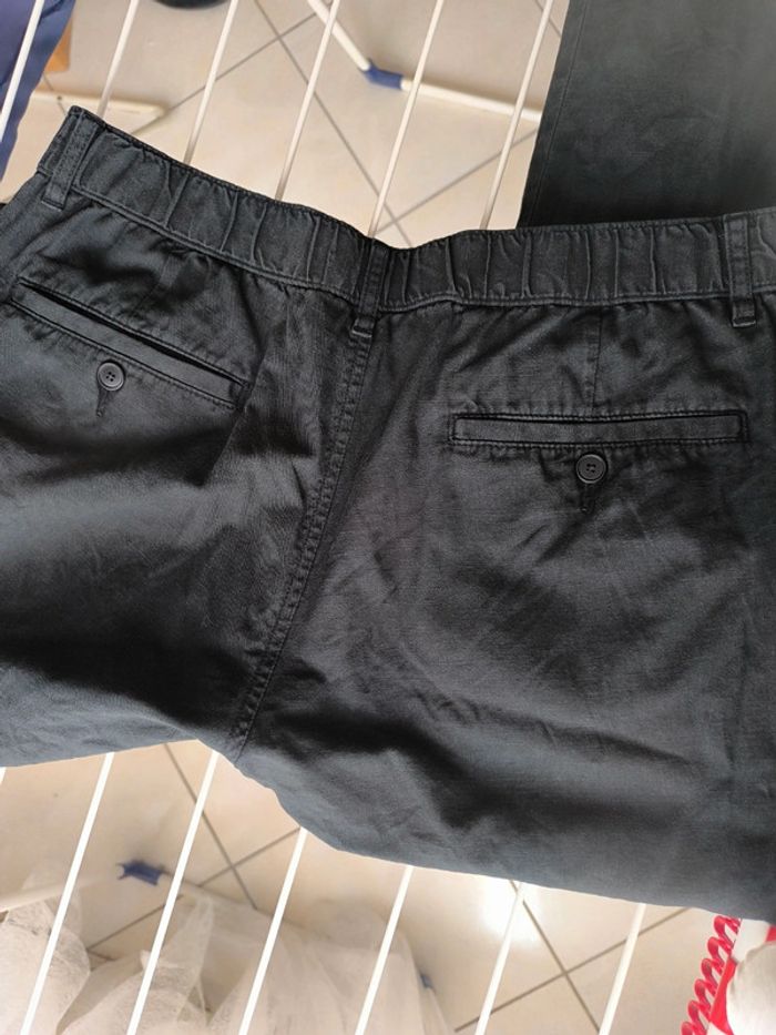 Pantalon Uniqlo noir M - photo numéro 2