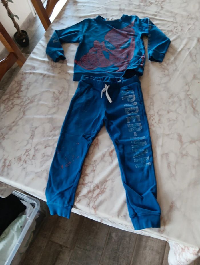 Pyjama marvel 4-5 ans