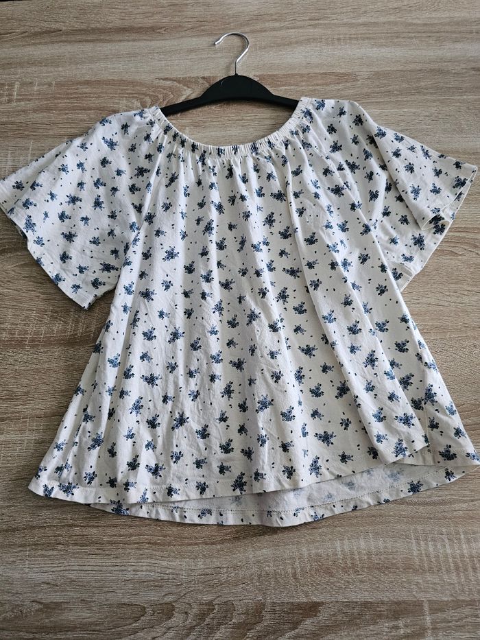 Lot vêtements filles 10 ans - photo numéro 2