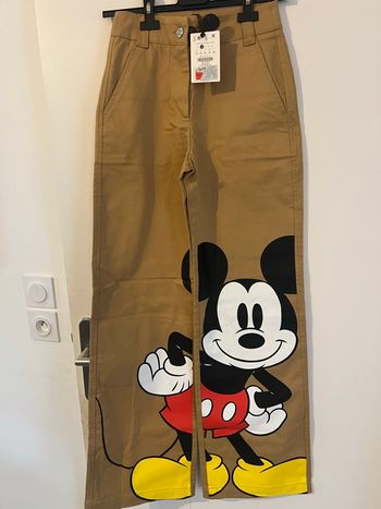 Pantalon femme Mickey taille 34