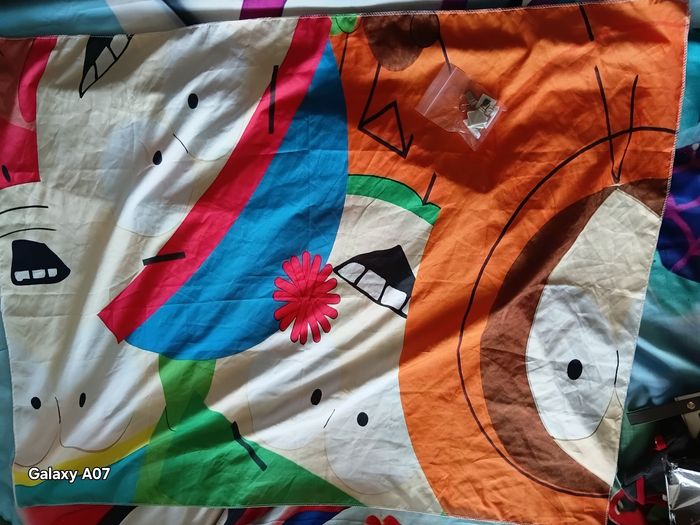 Tenture south Park peau de pêche - photo numéro 2