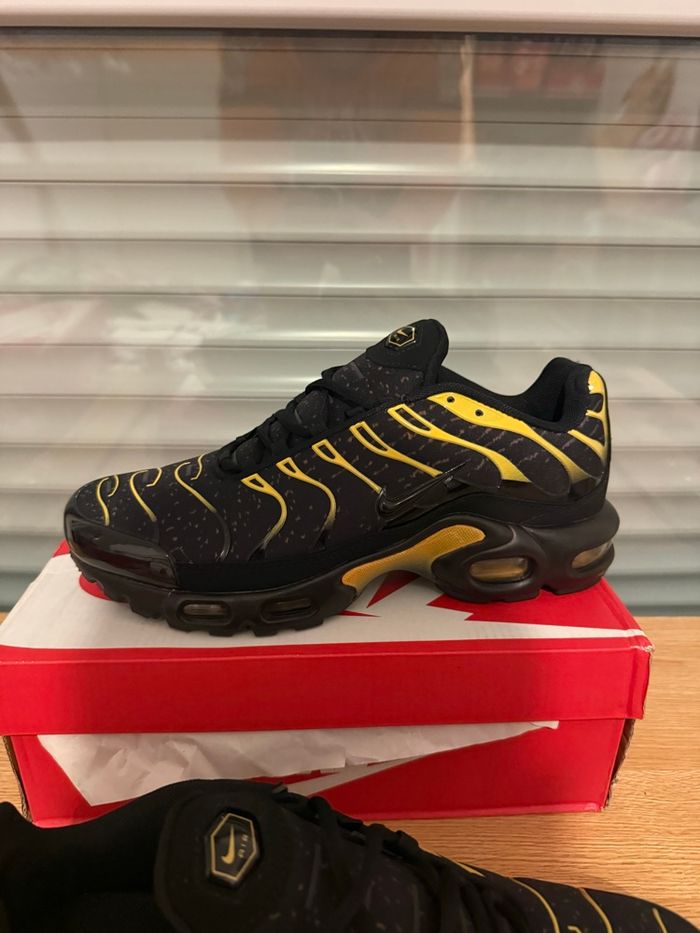 Tn nike noir orange - photo numéro 10