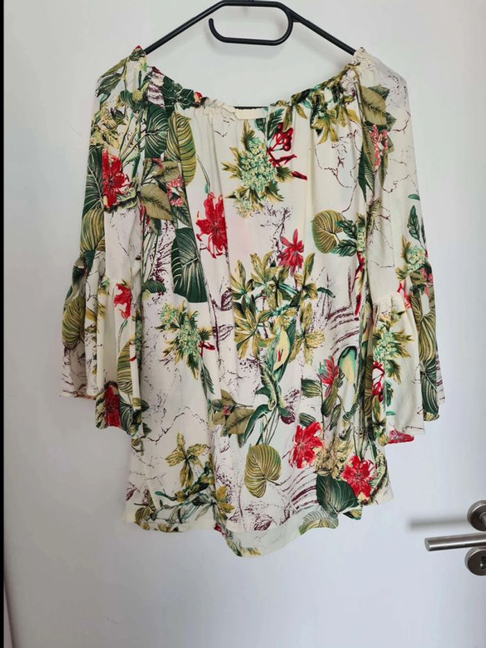Blouse épaule dénudées fleurie taille 40 42 - photo numéro 6