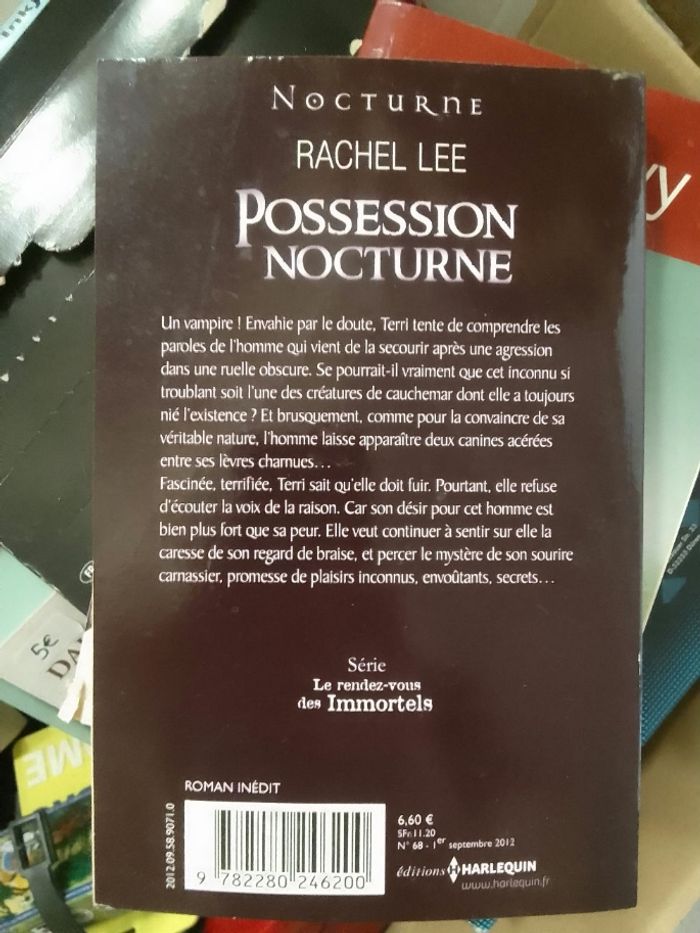 Livre vampire - photo numéro 2