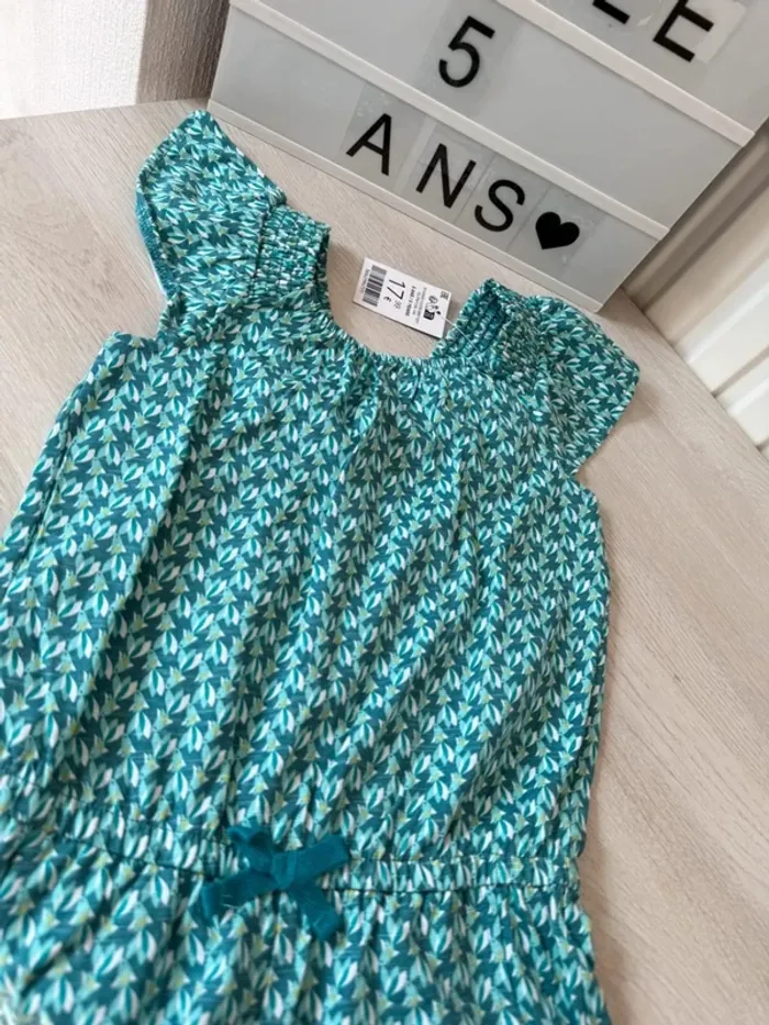 Superbe combi short Okaïdi 5 ans neuve - photo numéro 2