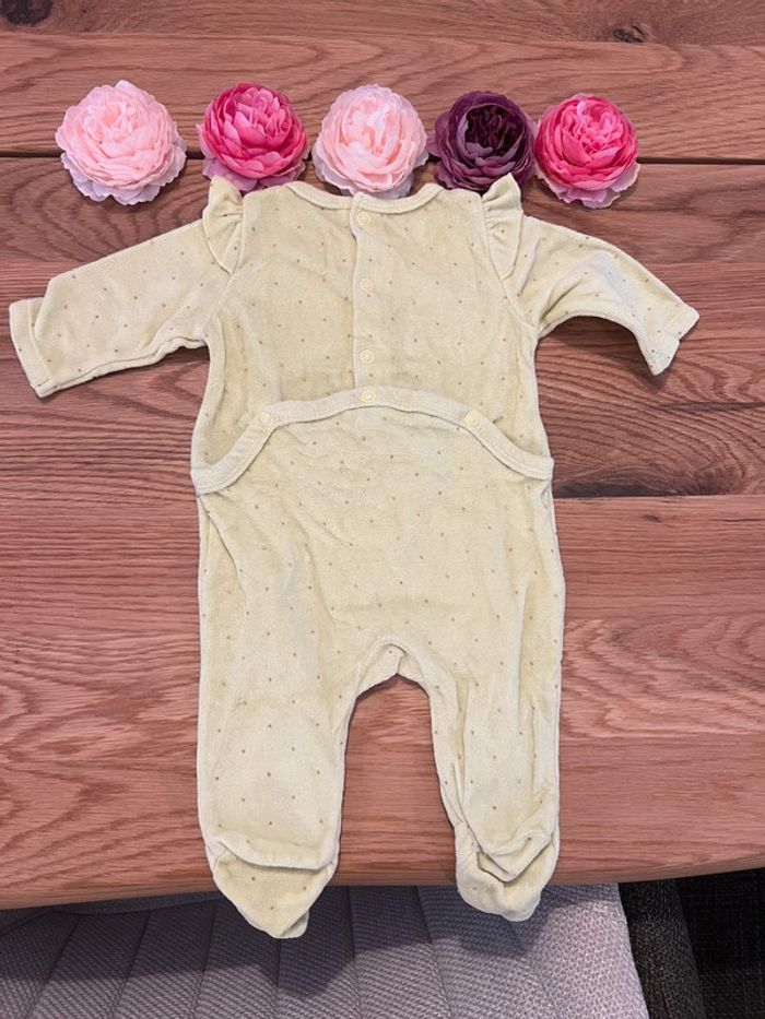Body 1 mois - photo numéro 3