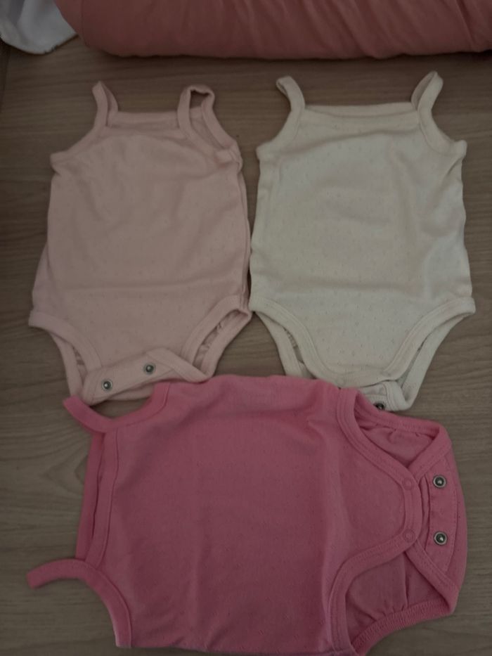 Lot 3 bodies neuf