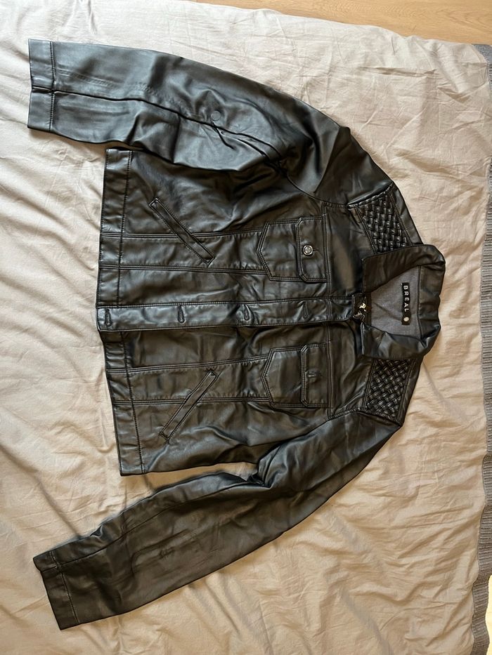 Veste noir Bréal taille 44 - photo numéro 1