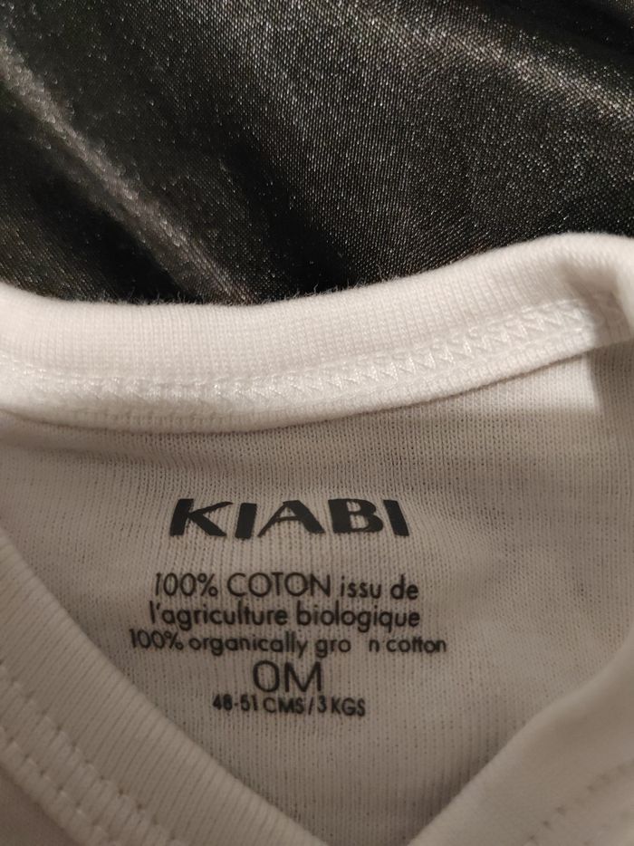 Body taille 0 mois (kiabi) - photo numéro 3