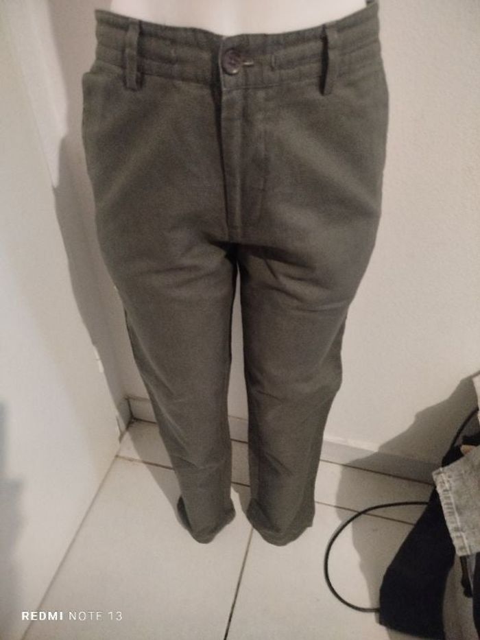 #kytie40homme. Pantalon Chino taille 40 confort fit