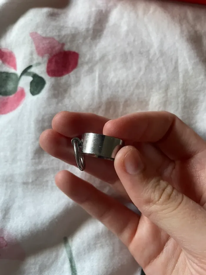 Bague en acier inoxydable réglable avec breloque - photo numéro 4