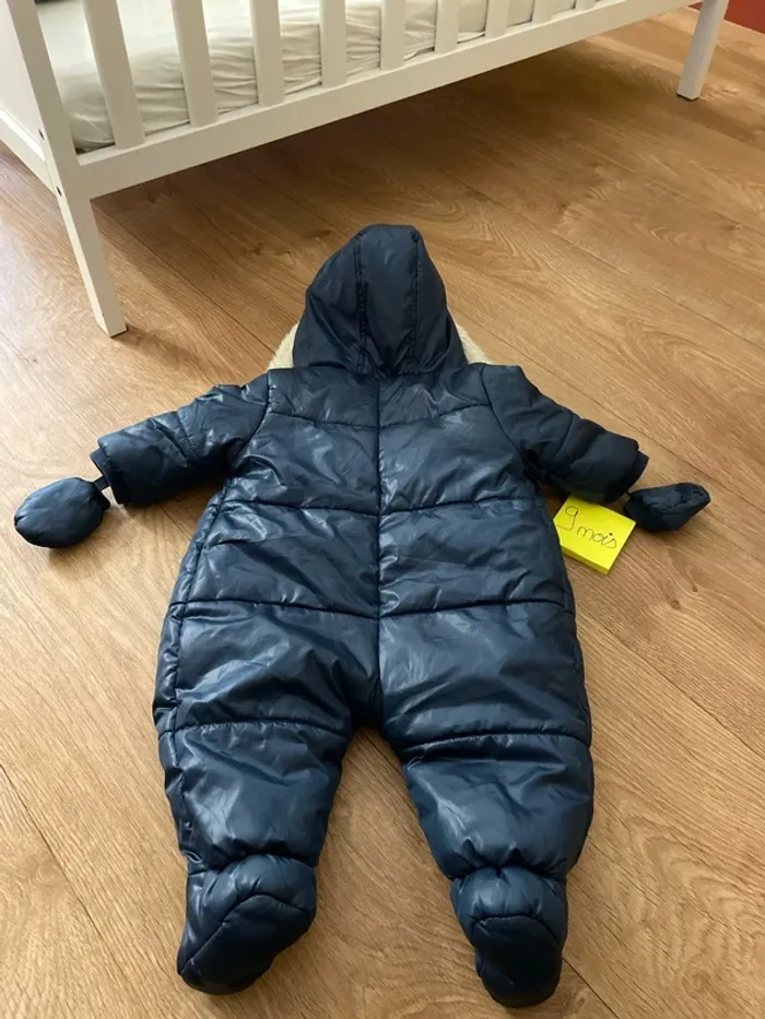 Doudoune combinaison bébé hiver 9 mois - photo numéro 4