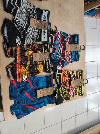 Lot de 5 boxers umbro taille 8/10 ans