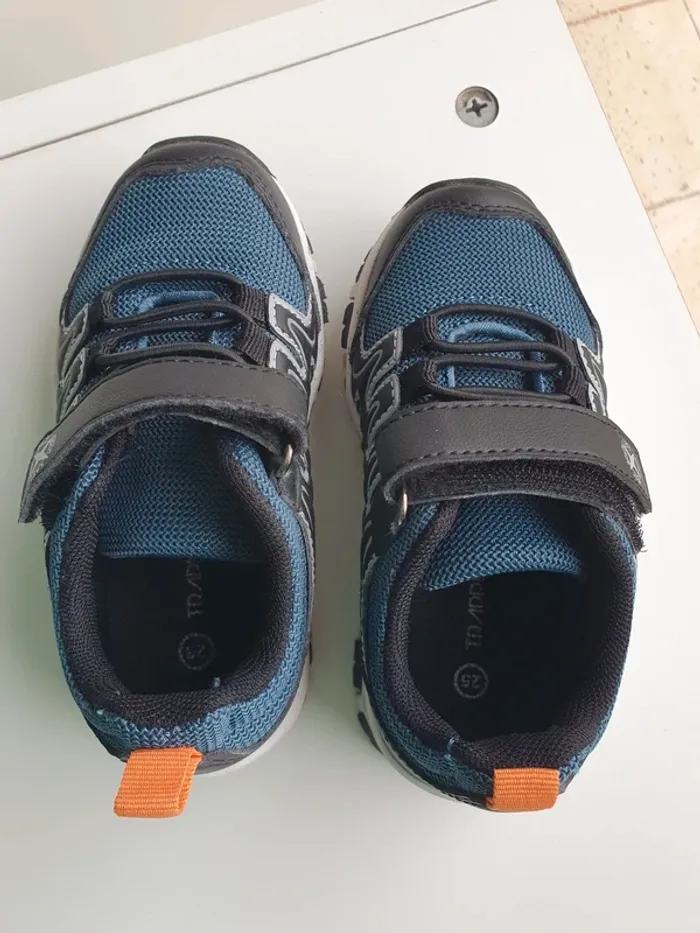 Chaussures neuves garçon Trappeur taille 25 - photo numéro 4