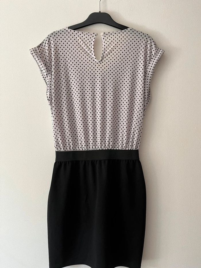 👗 Jolie robe à pois femme Taille M 👗 - photo numéro 3