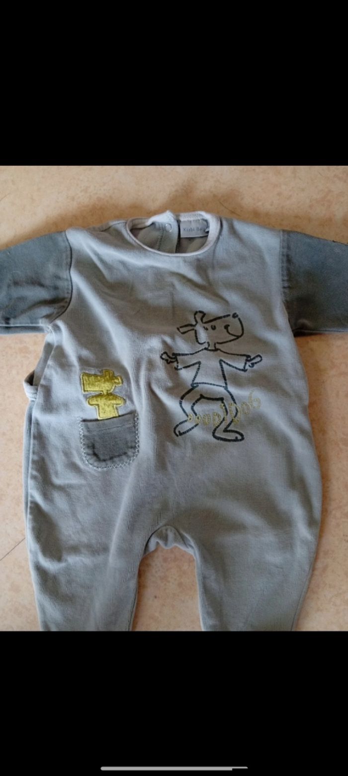 Lot de 3 pyjamas taille 6 mois - photo numéro 8