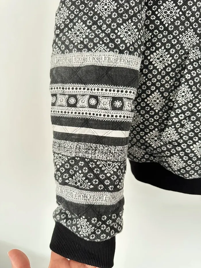 Veste noire Bershka - photo numéro 6