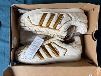 Adidas Superstar Conchas Sherpa – Taille 45 ⅓ – Neuf avec boîte