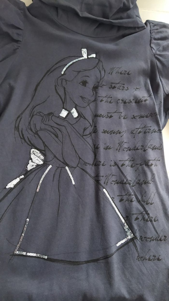 Tee-shirt Alice aux pays des merveilles neuf 10-11 ans - photo numéro 2