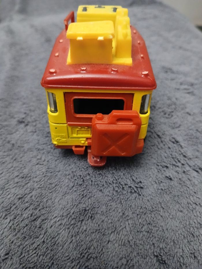 Voiture Pinder Majorette - photo numéro 5