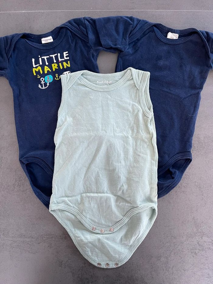 Lot de 3 bodies