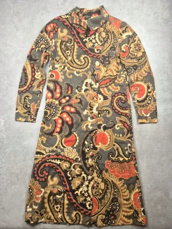 Robe vintage bohème à motif paisley manches longues années 90