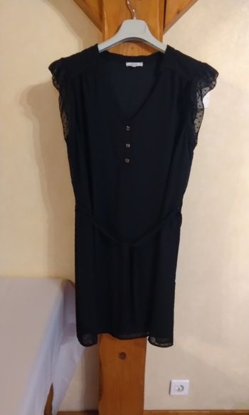 Robe noire 