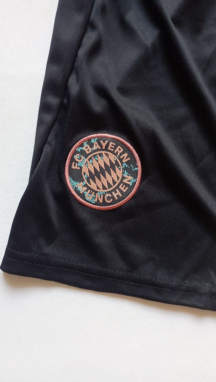 Maillot Bayern Munich coman taille 26 - photo numéro 7
