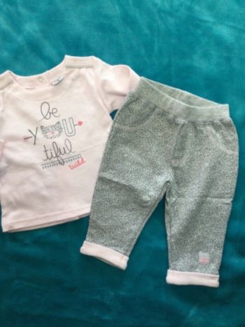 ensemble les bebes sont comme ça neuf pantalon et haut 3 mois