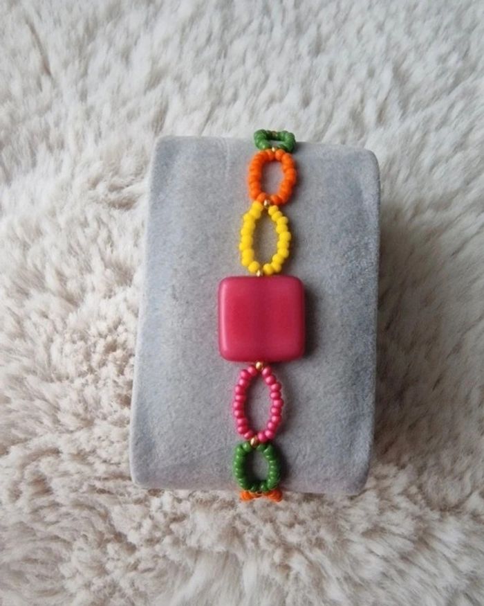 Bracelet coloré idéal pour l'été - photo numéro 2