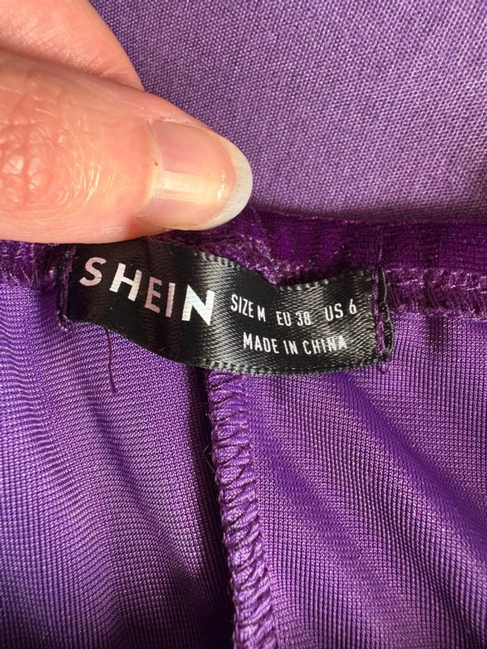 Robe violette goth en velours et dentelle Shein 38 - photo numéro 5