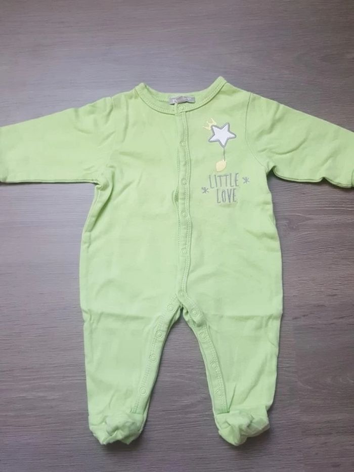 Grenouillère taille 53 / 1 mois