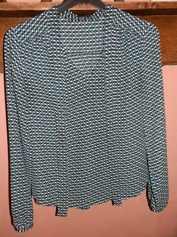 Blouse motifs géométriques