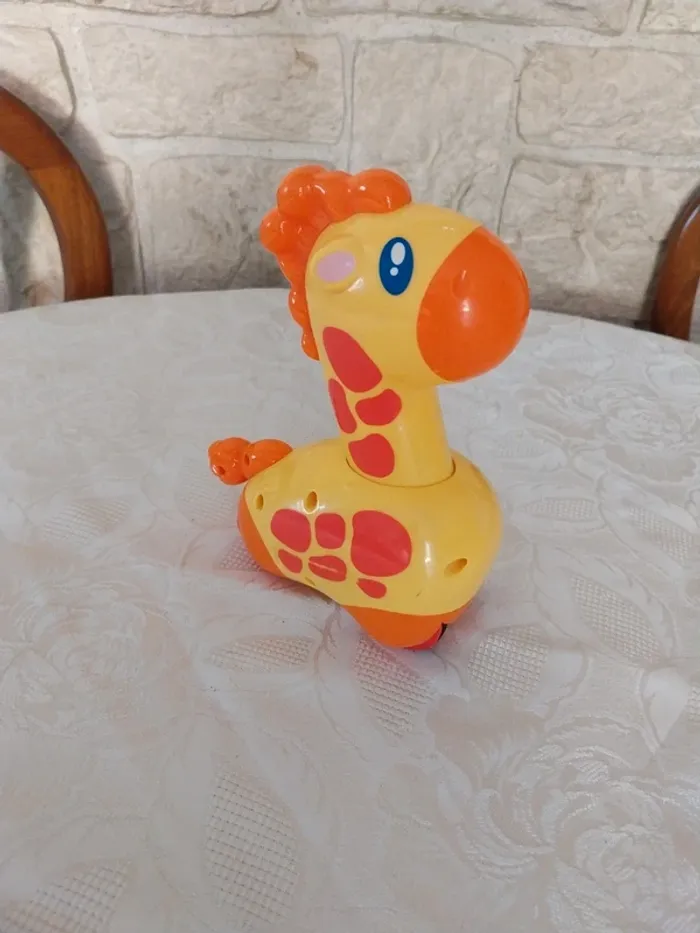 Lots de 4 jeux Jeu musical Girafe qui roule, Poule en bois, toupie - photo numéro 4