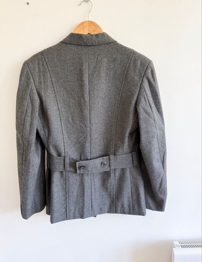Blazer gris avec boutons - boutique indépendante Taille 38 M - comme neuf - photo numéro 3
