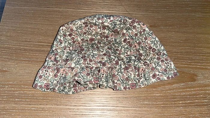 Chapeau fille à fleurs 🌺