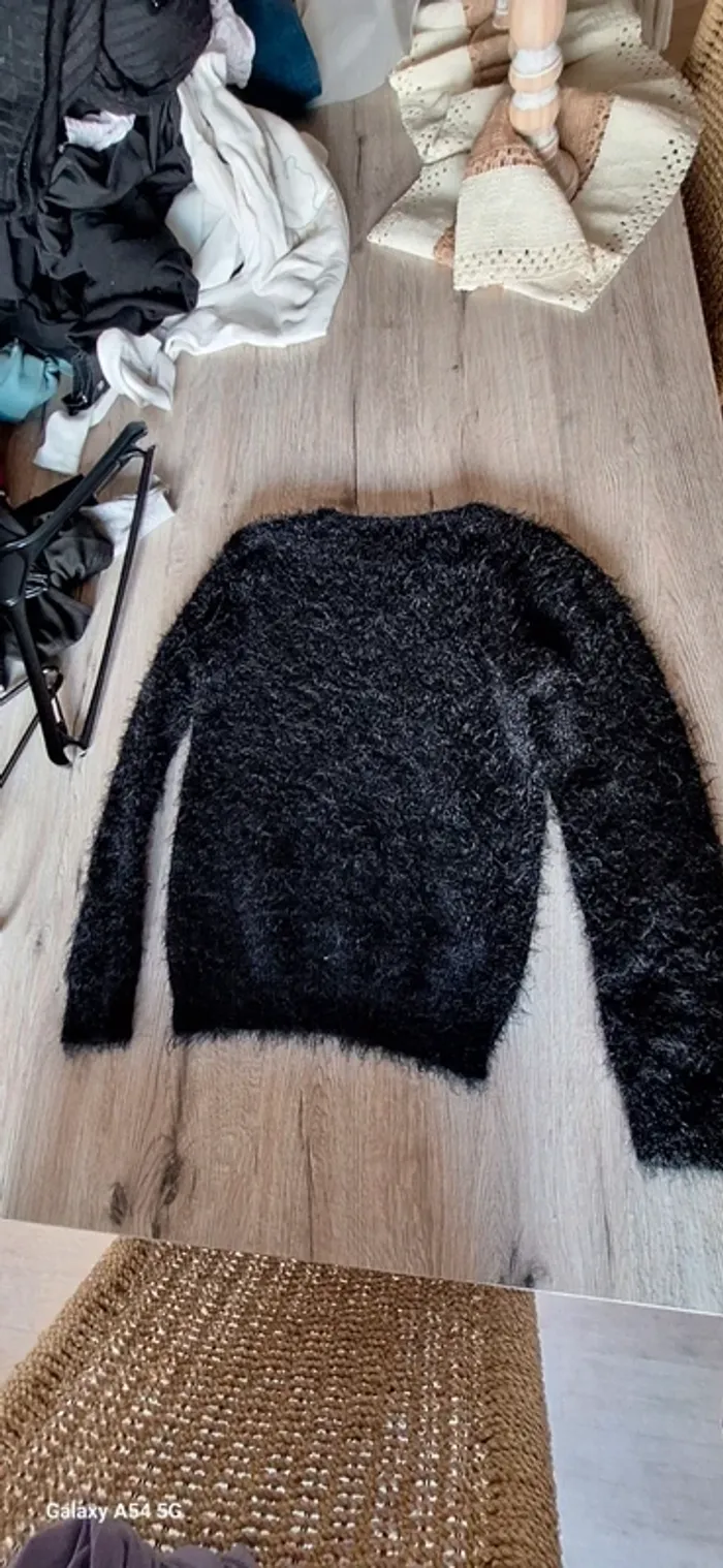 Pull 134-140 9ans - photo numéro 2
