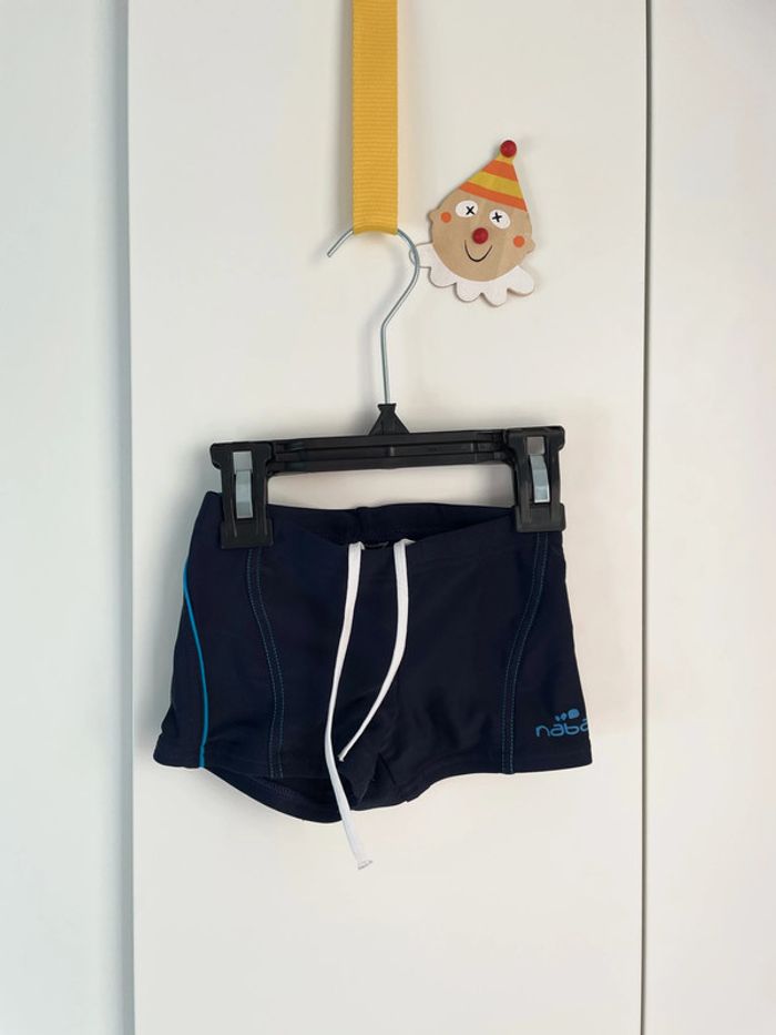 Lot de deux Shorts de bain + 1 offert taille 2-3 ans - photo numéro 4