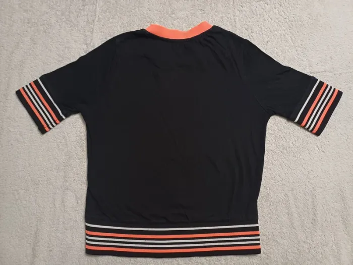 Tee-shirt Jennyfer XS (réf perso G-N37)(familleac72) - photo numéro 2