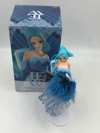 Figurine OnePiece Banpresto Nefeltari Vivi Lady Edge Wedding version bleu
