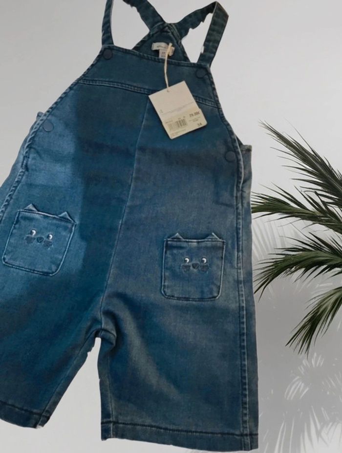 Salopette short neuve taille 3 ans - photo numéro 2