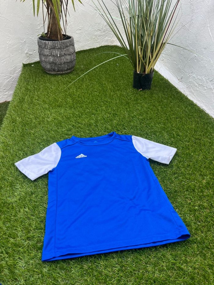 Très beau tee shirt blouse ADIDAS taille 9 / 10 ans