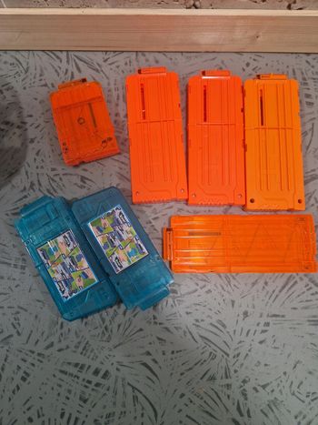 🎯 Lot 7 chargeurs pour balles Nerf / Xshot – orange & bleu