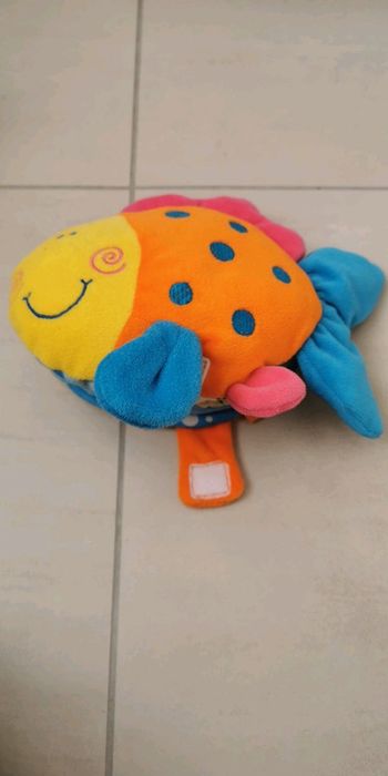 Livre poisson papier froissé