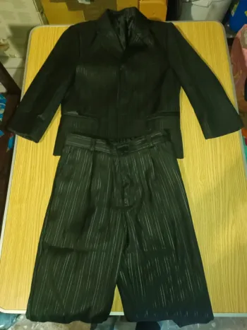costume 2 pièces enfant 4 ans